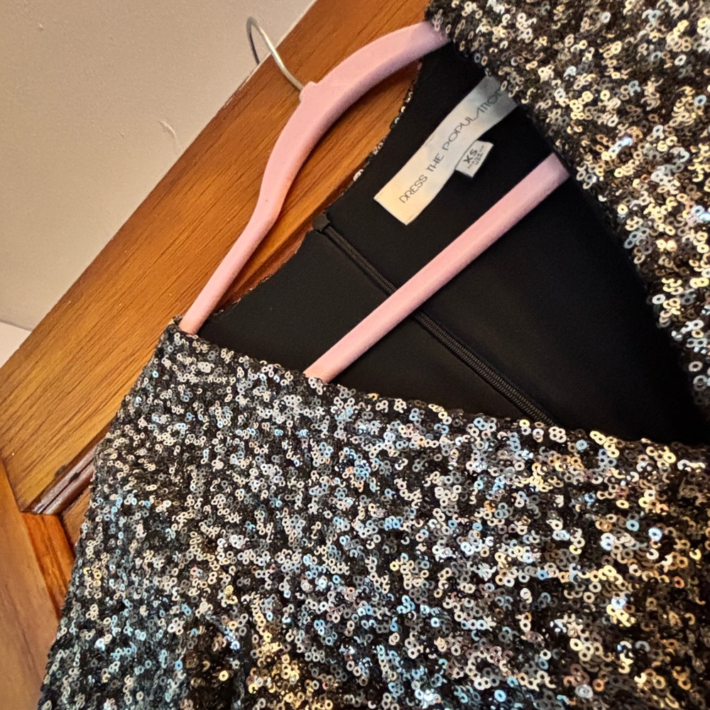 Dress The Population Sequin Long Sleeve Dress - Black Silver NYE - Picture 4 of 6